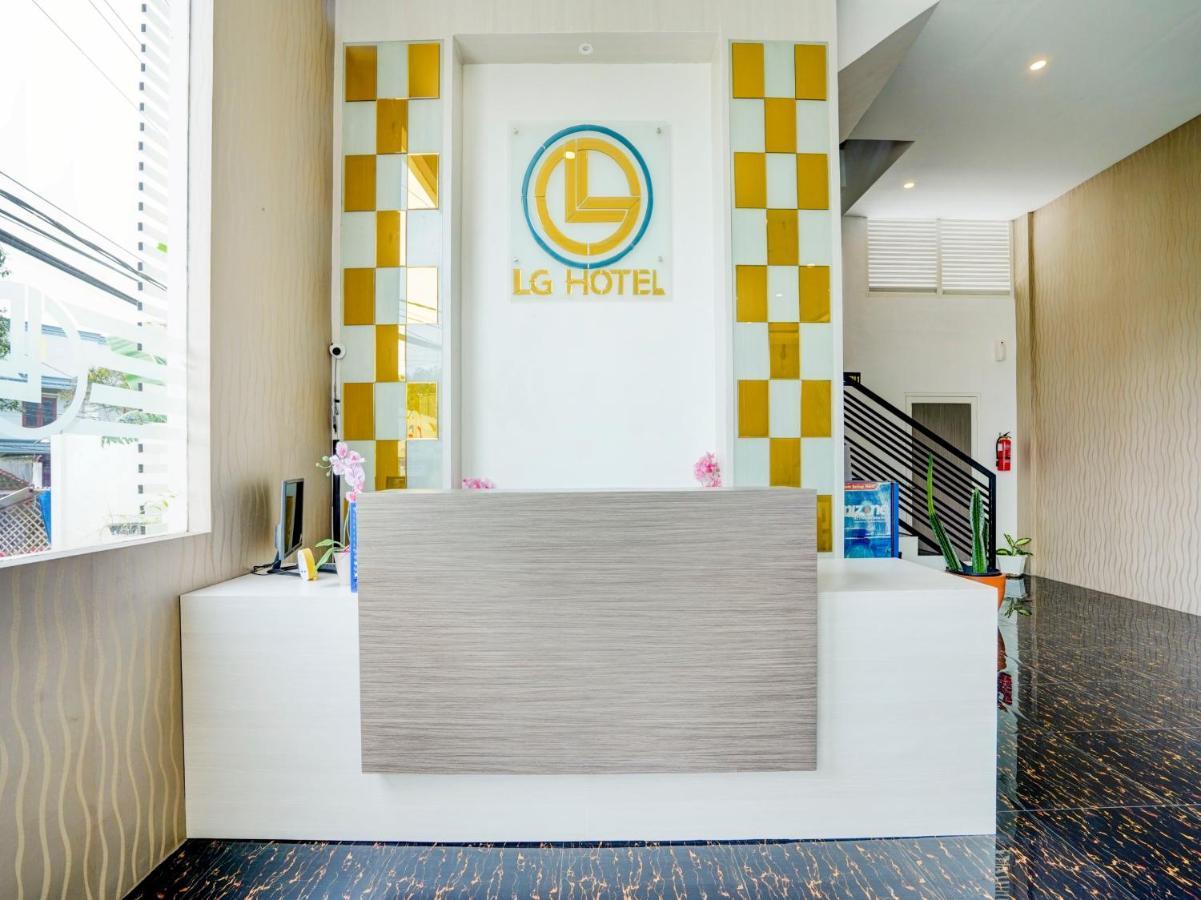 Lg Hotel Jembel Eksteriør billede